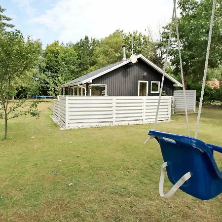 Three-bedroom Holiday In 29 בית נופש